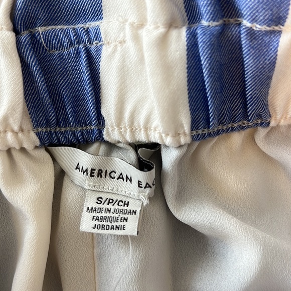 American Eagle women’s shorts size small - Picture 5 of 8